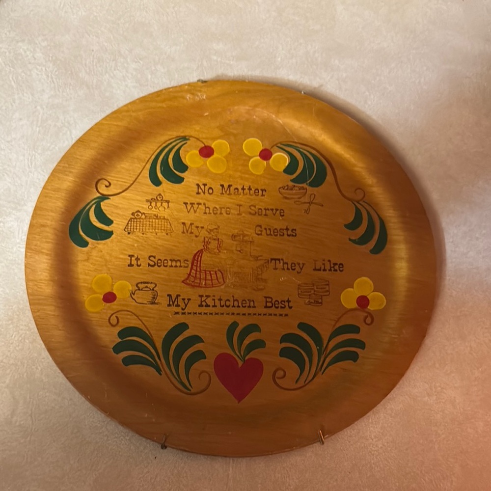 Vintage wooden plate hanger by woodcroftery